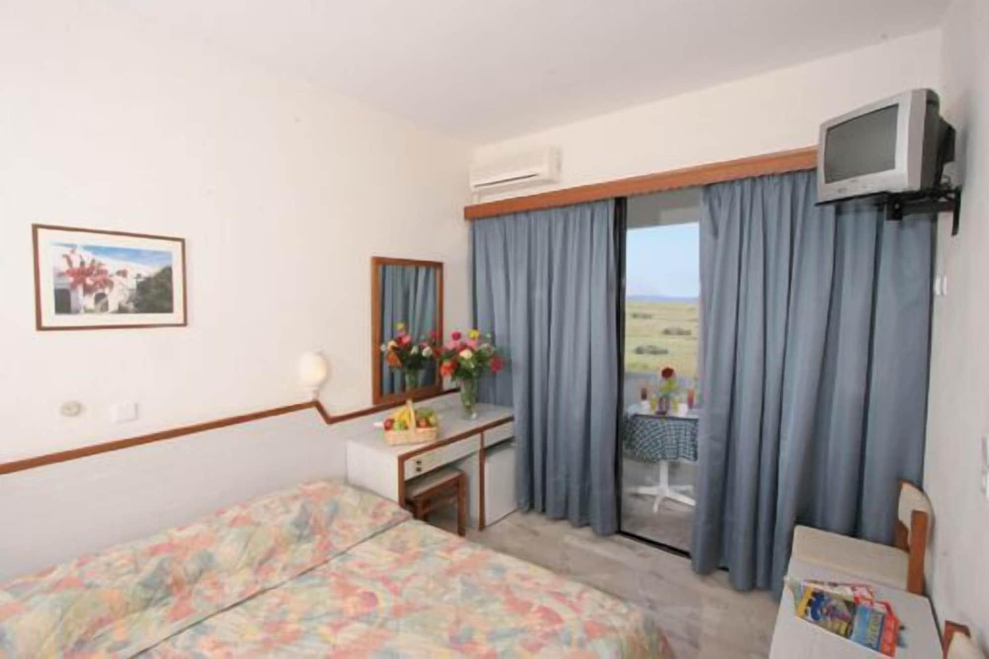 Nina Hotel Marmari  Buitenkant foto