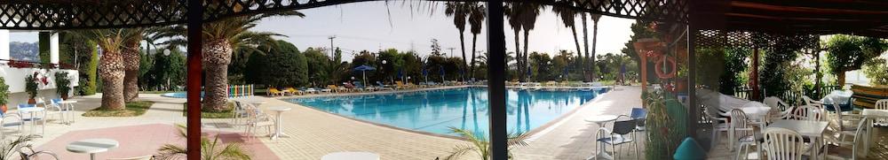 Nina Hotel Marmari  Buitenkant foto