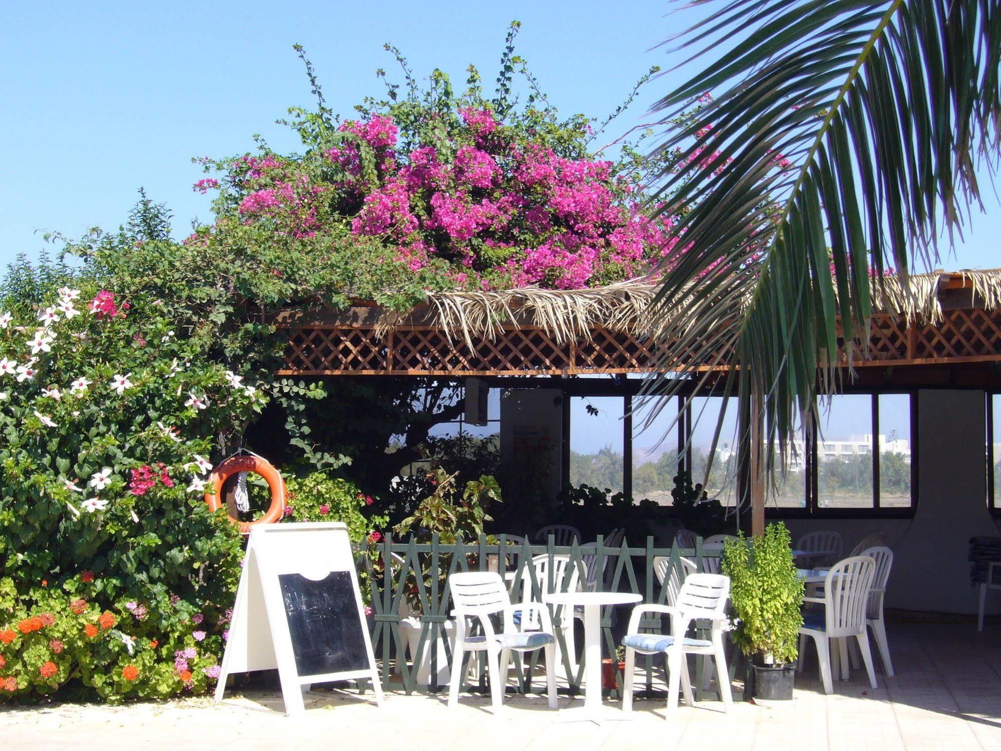 Nina Hotel Marmari  Buitenkant foto
